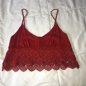 Super cute crops with lace design